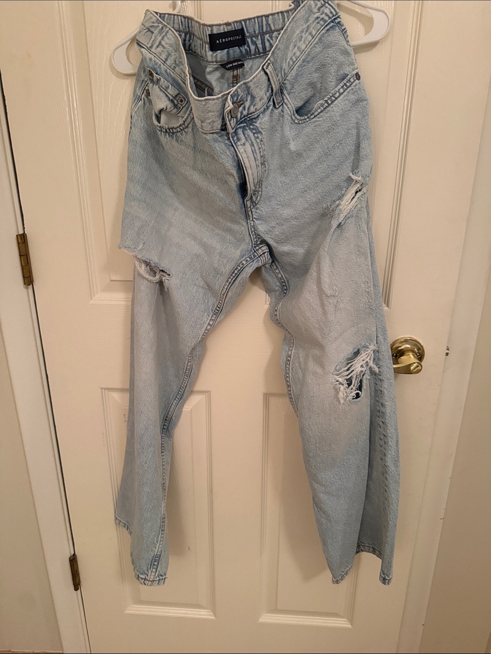 Aeropostale Light Wash Distressed Wide Leg Jeans
